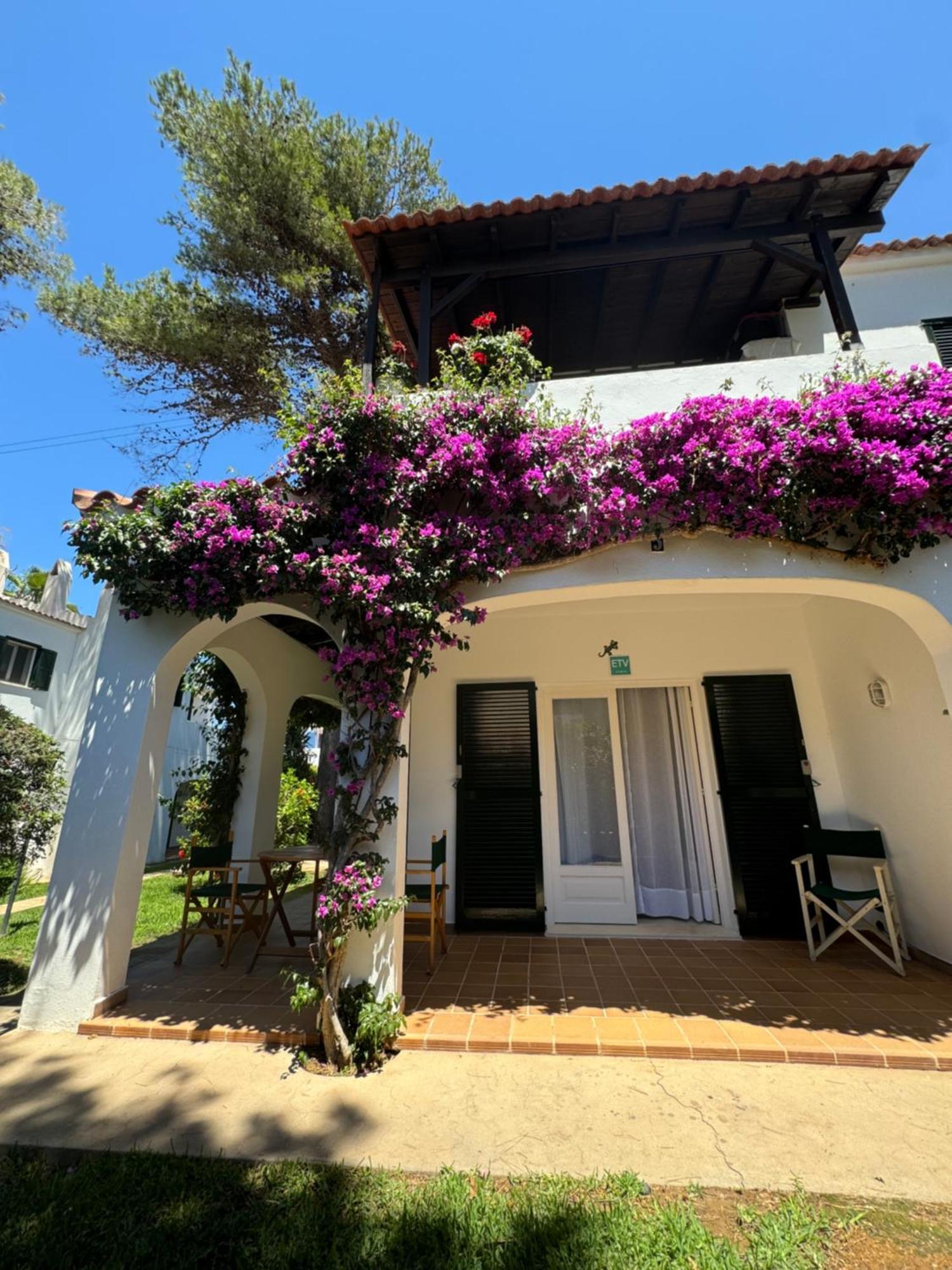 Apartment With Garden And Swimming And Beach Cala Blanca  Exterior photo